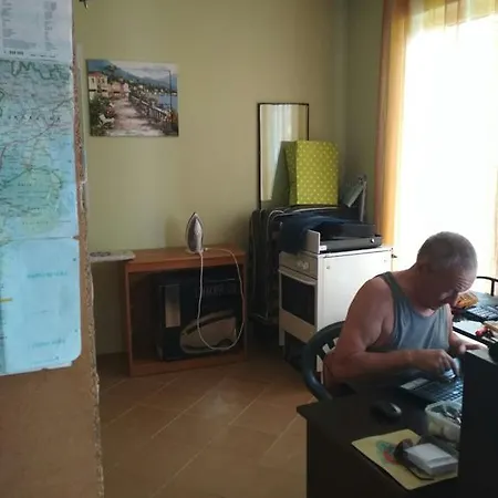 Na Solnechnom Beregu Apartament *